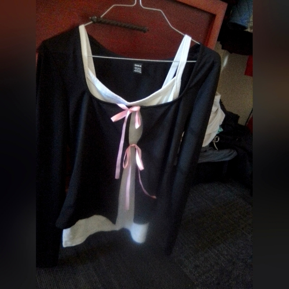Sexy long sleeve crop top with slit and 2 bowties